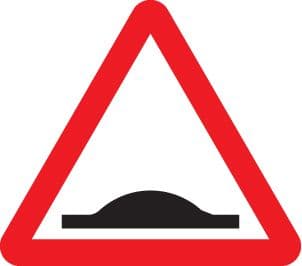 57852 Road hump ahead class RA1 600mm triangle (600mm) Safety Sign