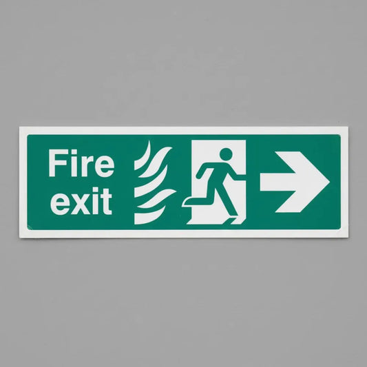 Fire exit arrow right - HTM