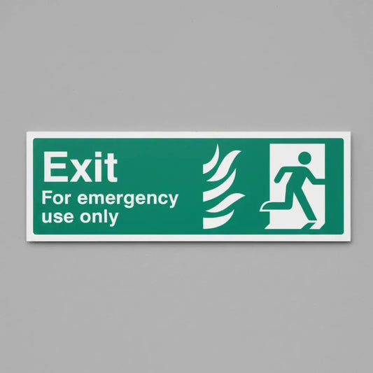 Exit for emergency use only right - HTM