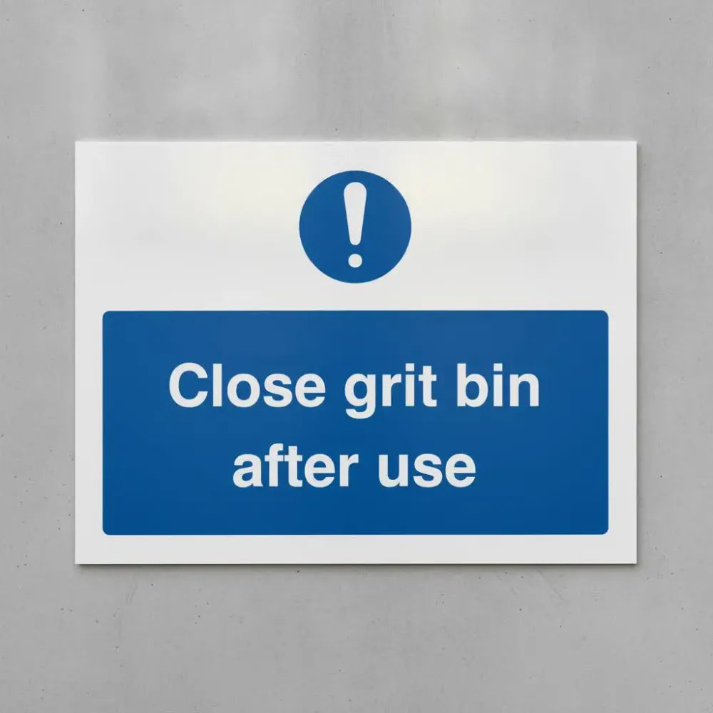 15532E Close grit bin after use (semi rigid pvc safety sign) Rigid Plastic (200x150mm) Safety Sign