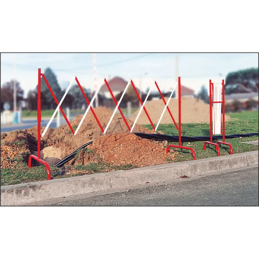 Extending space saving metal barrier (3m x 1m)