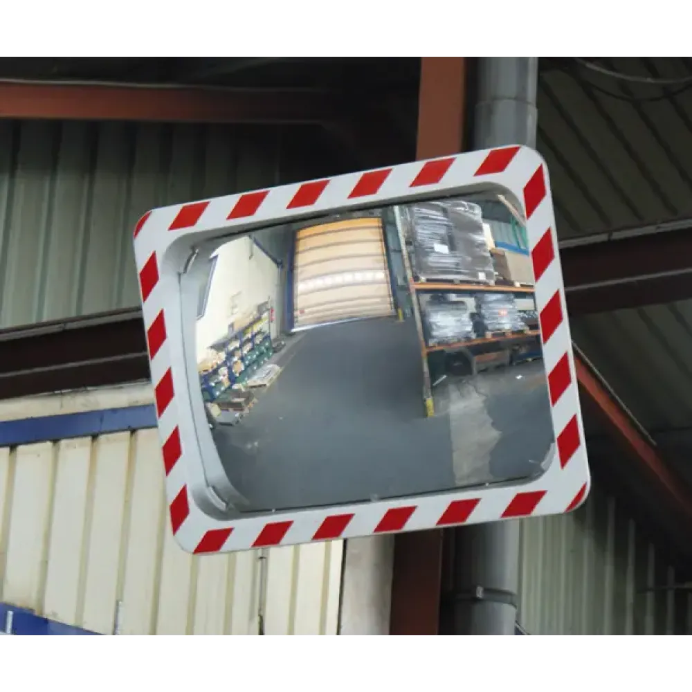 Traffic mirror 680x550mm viewing distance 9m