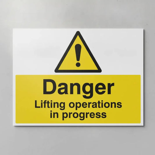 16680Q Danger Lifting operations in progress Rigid Plastic (600x450mm) Safety Sign